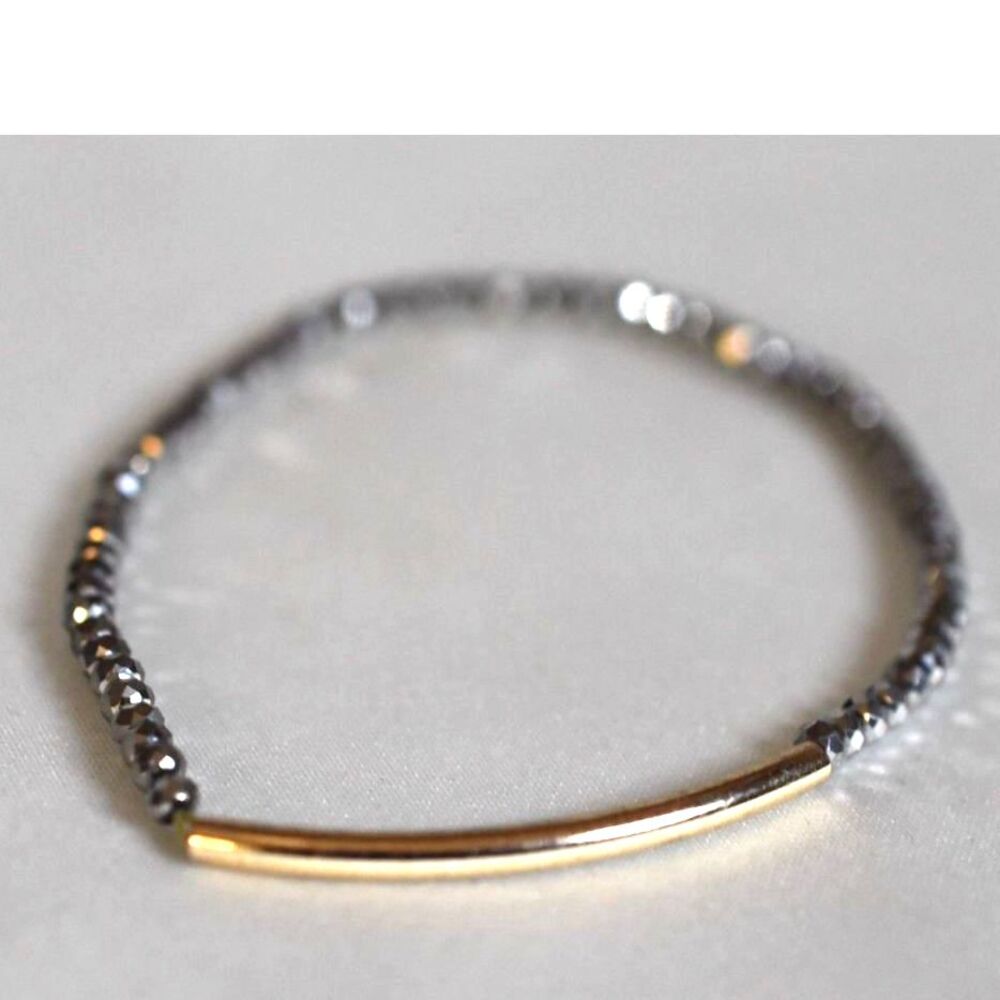 Sparkling Beveled Dichroic Gray Glass Beads Gold Tone Tube 6" Stretch Bracelet